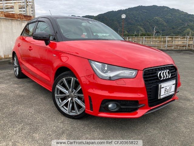 audi a1 2013 -AUDI 【静岡 334ﾆ303】--Audi A1 8XCAX--EB034112---AUDI 【静岡 334ﾆ303】--Audi A1 8XCAX--EB034112- image 1