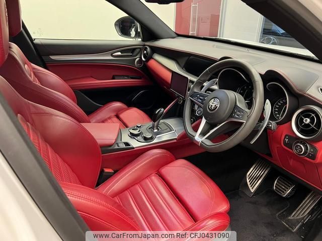 alfa-romeo stelvio 2020 quick_quick_94922_ZARPAHGX8K7C68911 image 2