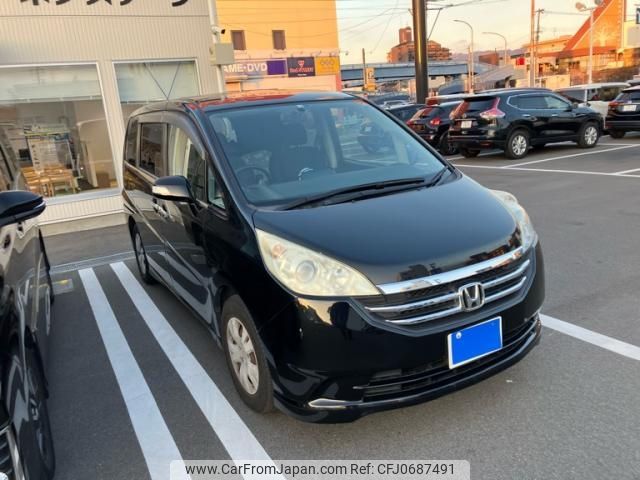 honda stepwagon 2009 -HONDA--Stepwgn DBA-RG1--1360765---HONDA--Stepwgn DBA-RG1--1360765- image 1