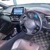 toyota c-hr 2018 quick_quick_DBA-NGX10_NGX10-2004646 image 3