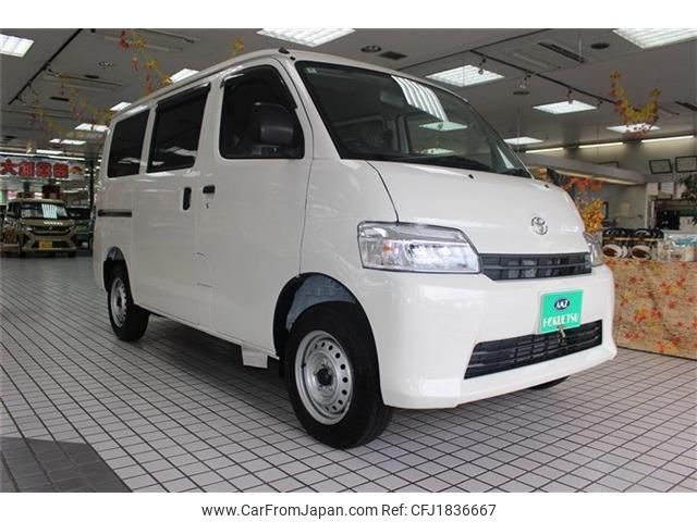 toyota townace-van 2025 CFJ1836667 image 2