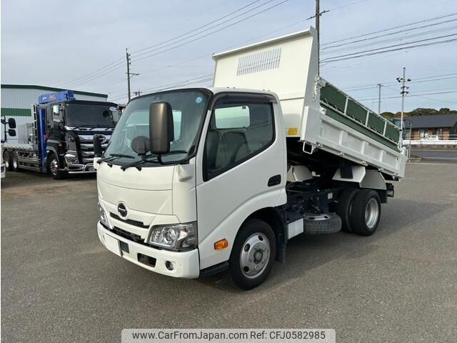 hino dutro 2020 -HINO--Hino Dutoro 2RG-XZU600T--XZU600-****325---HINO--Hino Dutoro 2RG-XZU600T--XZU600-****325- image 1