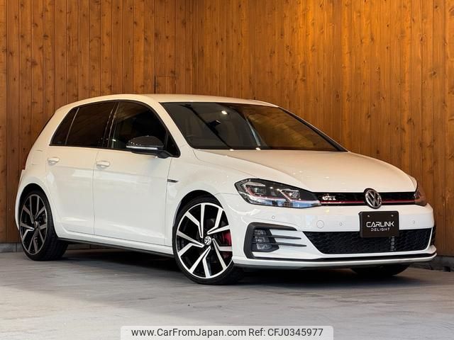 volkswagen golf-gti 2017 GOO_JP_700055086030241019001 image 1