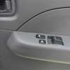 nissan caravan-van 2004 505059-190518135455 image 7