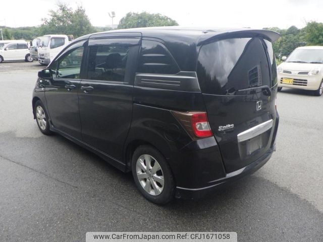 honda freed-spike 2010 CFJ1671058 image 2