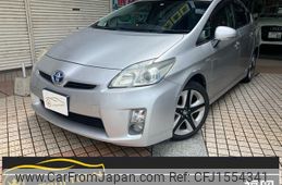 toyota prius 2011 CFJ1554341