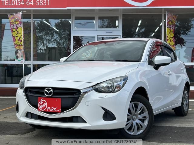 mazda demio 2017 CFJ1730741 image 1