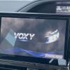 toyota voxy 2016 -TOYOTA--Voxy DBA-ZRR80W--ZRR80-0200573---TOYOTA--Voxy DBA-ZRR80W--ZRR80-0200573- image 3