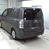 toyota voxy 2010 CFJ1829858 image 2