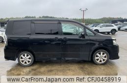 toyota voxy 2007 NIKYO_BA69209