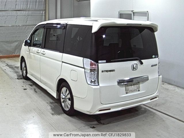 honda stepwagon 2011 CFJ1829833 image 2