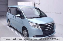 toyota noah 2017 CFJ1642626