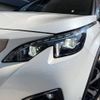 peugeot 5008 2018 -PEUGEOT--Peugeot 5008 LDA-P87AH01--VF3MJEHZRJL038951---PEUGEOT--Peugeot 5008 LDA-P87AH01--VF3MJEHZRJL038951- image 14