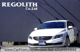 volvo v60 2015 quick_quick_FD4204T_YV1FWA8RDG1301174