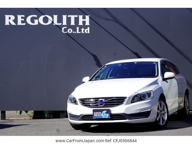 volvo v60 2015 quick_quick_FD4204T_YV1FWA8RDG1301174 image 1