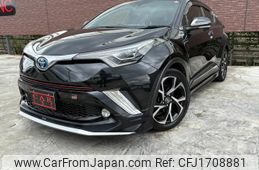 toyota c-hr 2017 CFJ1708881