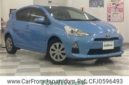 toyota aqua 2013 -TOYOTA--AQUA DAA-NHP10--NHP10-2240397---TOYOTA--AQUA DAA-NHP10--NHP10-2240397-