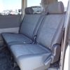 toyota noah 2002 REALMOTOR_N2023100184A-24 image 14