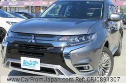 mitsubishi outlander-phev 2019 -MITSUBISHI--Outlander PHEV GG3W--GG3W-0701065---MITSUBISHI--Outlander PHEV GG3W--GG3W-0701065-