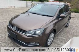 volkswagen polo 2015 -VOLKSWAGEN--VW Polo DBA-6RCJZ--WVWZZZ6RZFU034372---VOLKSWAGEN--VW Polo DBA-6RCJZ--WVWZZZ6RZFU034372-