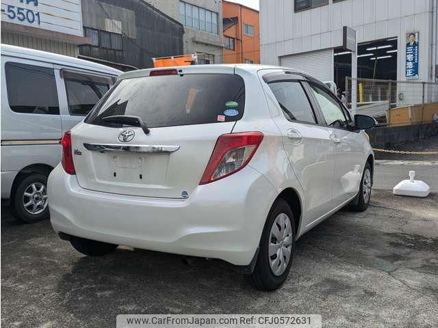 toyota vitz 2013 -TOYOTA 【愛媛 501ﾒ1576】--Vitz NSP130--2139825---TOYOTA 【愛媛 501ﾒ1576】--Vitz NSP130--2139825- image 2