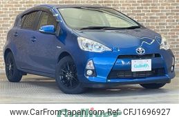 toyota aqua 2014 CFJ1696927