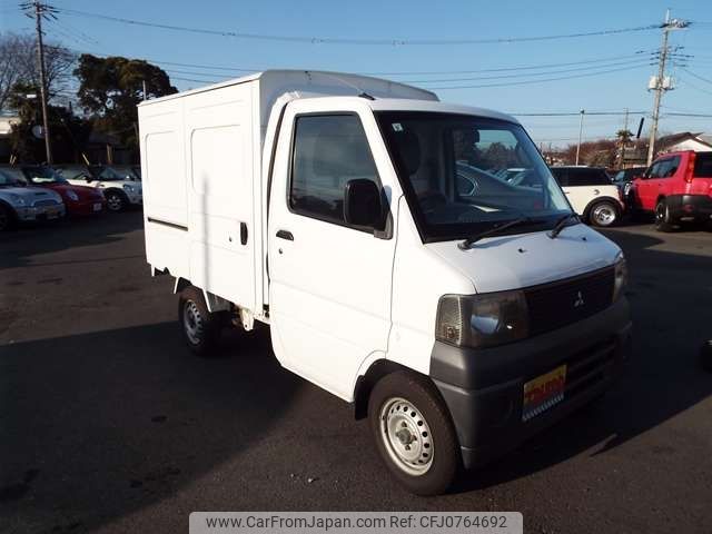 mitsubishi minicab-truck 2005 -MITSUBISHI--Minicab Truck GBD-U61T--U61T-1003345---MITSUBISHI--Minicab Truck GBD-U61T--U61T-1003345- image 2