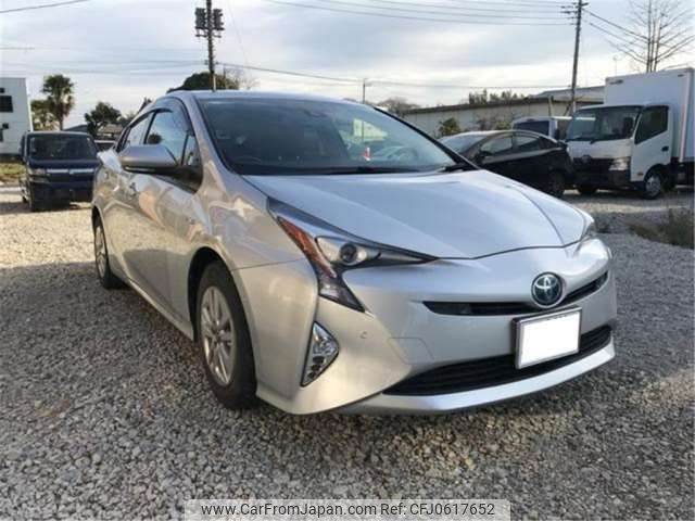 toyota prius 2016 -TOYOTA 【大分 332ﾗ 319】--Prius ZVW50--ZVW50-6071352---TOYOTA 【大分 332ﾗ 319】--Prius ZVW50--ZVW50-6071352- image 1