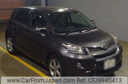 toyota ist 2010 GAV023