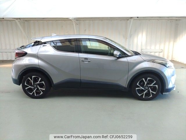 toyota c-hr 2017 ENHANCEAUTO_1_ea292958 image 2