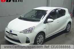 toyota aqua 2013 -TOYOTA--AQUA NHP10--6235356---TOYOTA--AQUA NHP10--6235356-