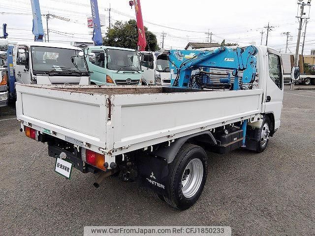 mitsubishi-fuso canter 2004 CFJ1850233 image 2