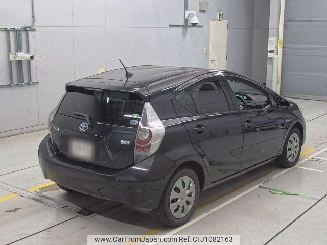 toyota aqua 2013 -TOYOTA--AQUA NHP10-2270252---TOYOTA--AQUA NHP10-2270252- image 2