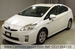 toyota prius 2010 CFJ1384250