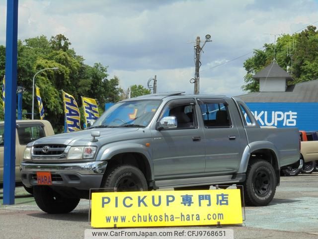 toyota hilux-sports-pick-up 2002 GOO_NET_EXCHANGE_0501137A30240507W001 image 1