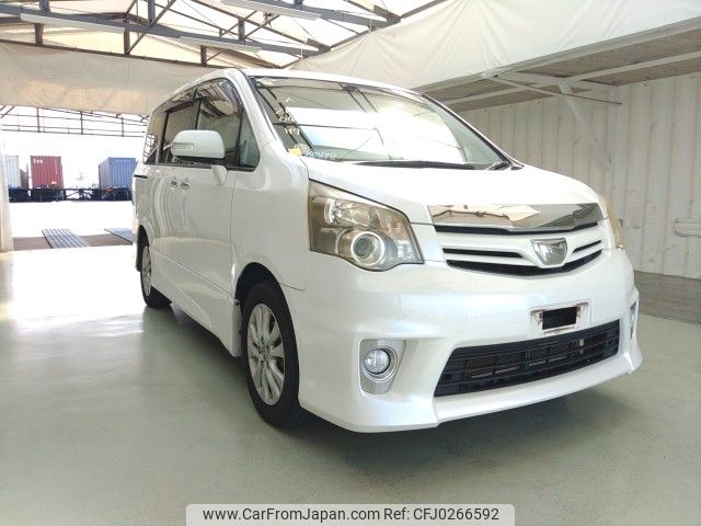 toyota noah 2011 ENHANCEAUTO_1_ea288678 image 1