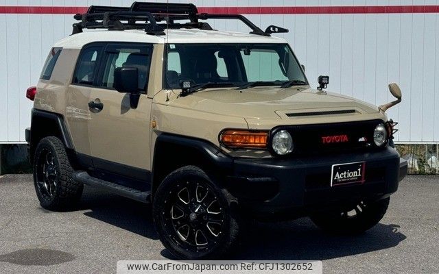 toyota fj-cruiser 2011 115 image 2