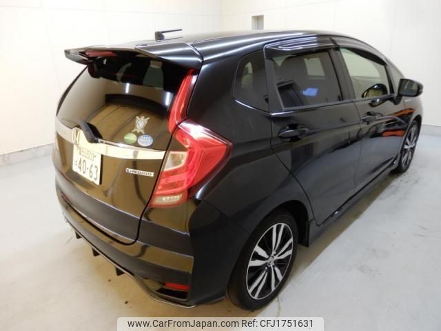 honda fit-hybrid 2018 CFJ1751631 image 2