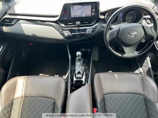 toyota c-hr 2017 quick_quick_DAA-ZYX10_ZYX10-2092577 image 2