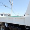 isuzu elf-truck 2013 25111203 image 30