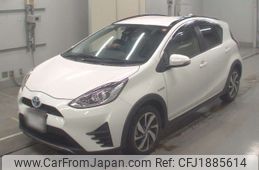 toyota aqua 2018 CFJ1885614