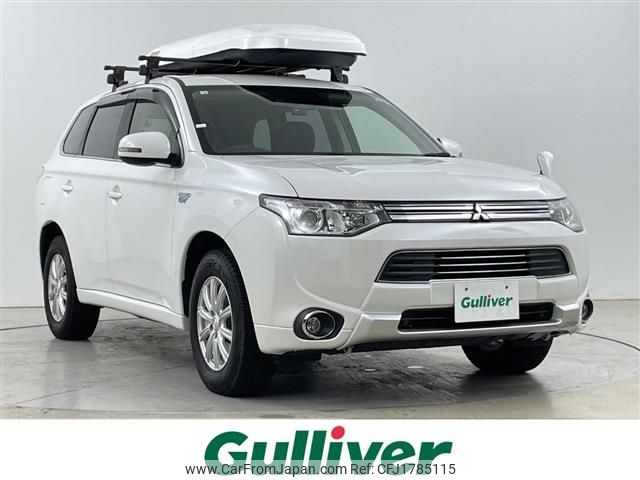 mitsubishi outlander-phev 2014 CFJ1785115 image 1