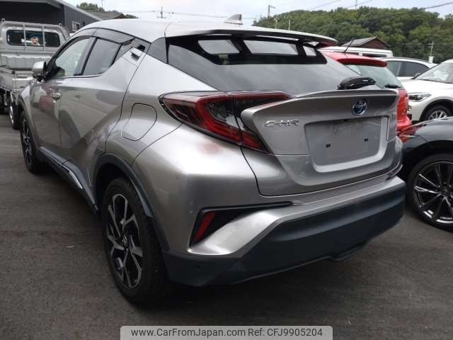 toyota c-hr 2017 -TOYOTA--C-HR DAA-ZYX10--ZYX10-2058797---TOYOTA--C-HR DAA-ZYX10--ZYX10-2058797- image 2