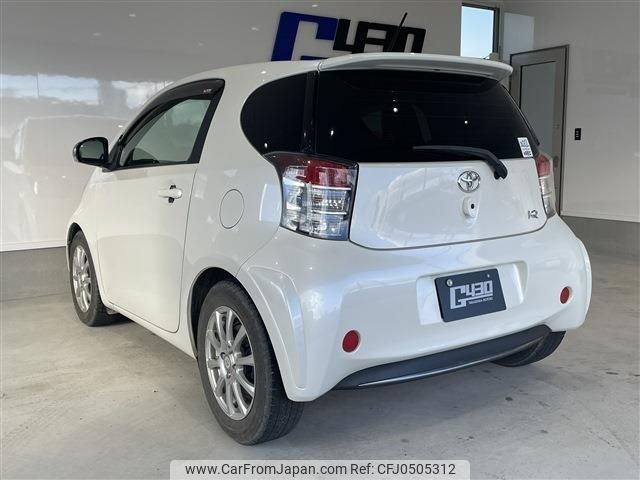 toyota iq 2011 -TOYOTA--iQ KGJ10--6019238---TOYOTA--iQ KGJ10--6019238- image 2