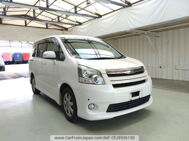 toyota noah 2009 ENHANCEAUTO_1_ea279814 image 1