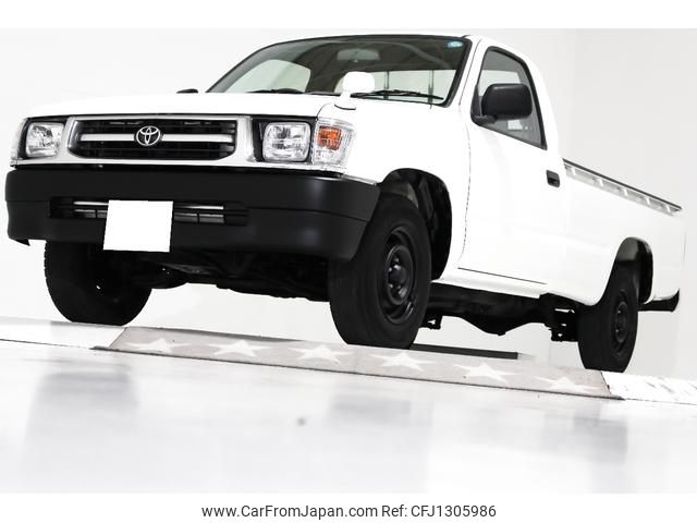 toyota hilux 2000 GOO_NET_EXCHANGE_0403769A30250618W001 image 1