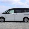 nissan serena 2013 O11458 image 10