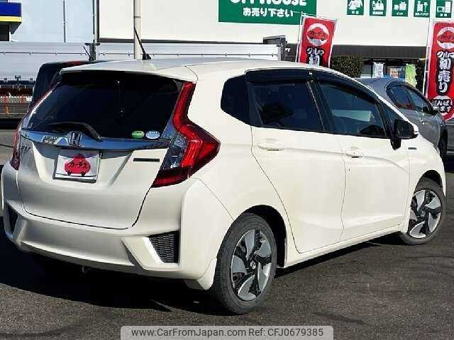 honda fit-hybrid 2014 504928-927382 image 2