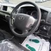 toyota hiace-wagon 2016 GOO_JP_700040379030250510001 image 18