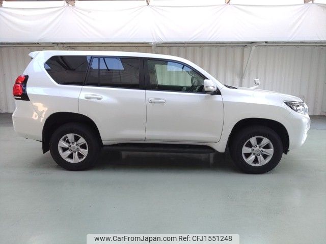 toyota land-cruiser-prado 2019 CFJ1551248 image 2